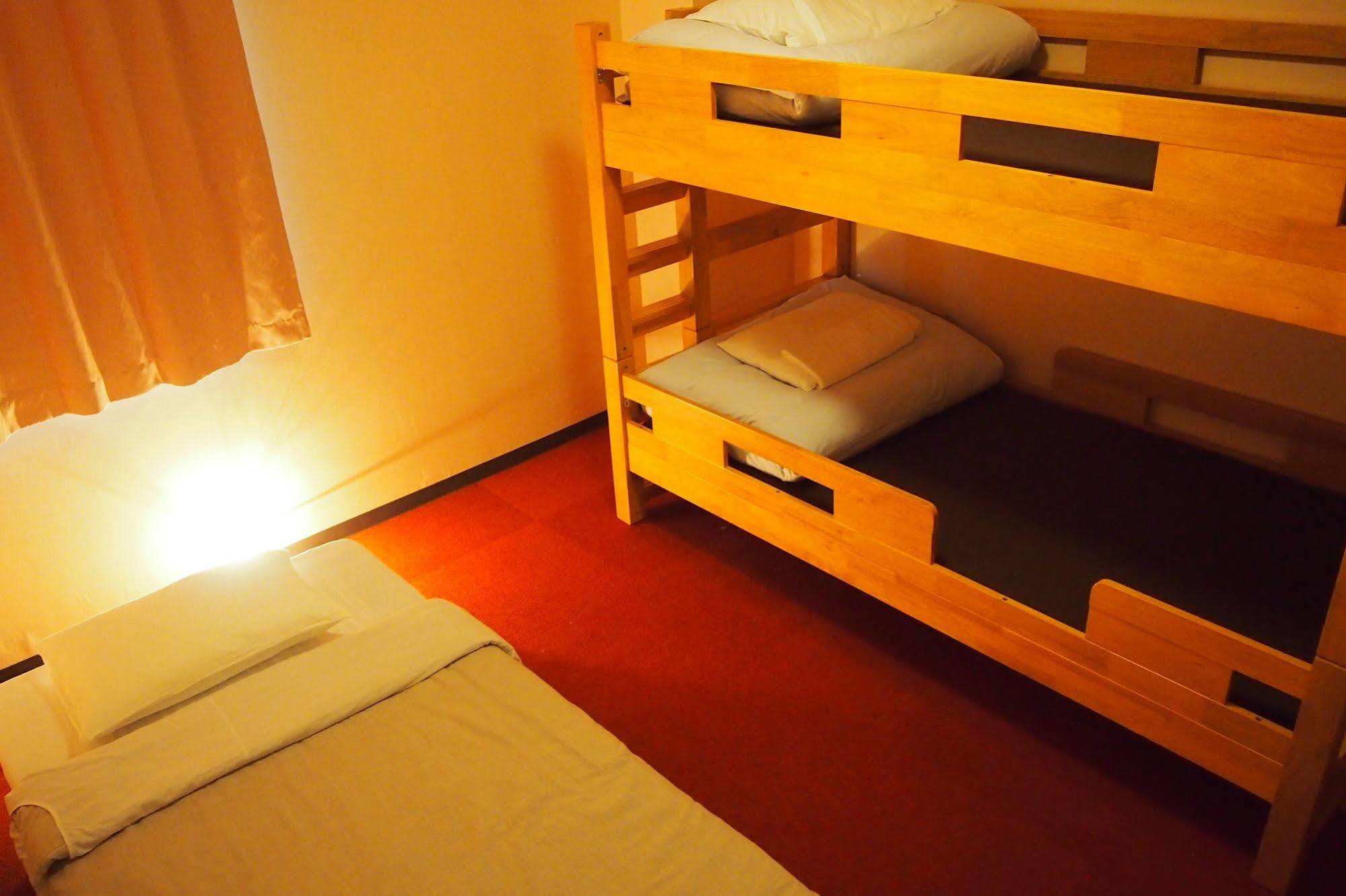 Khaosan Chitose Family Hostel מראה חיצוני תמונה