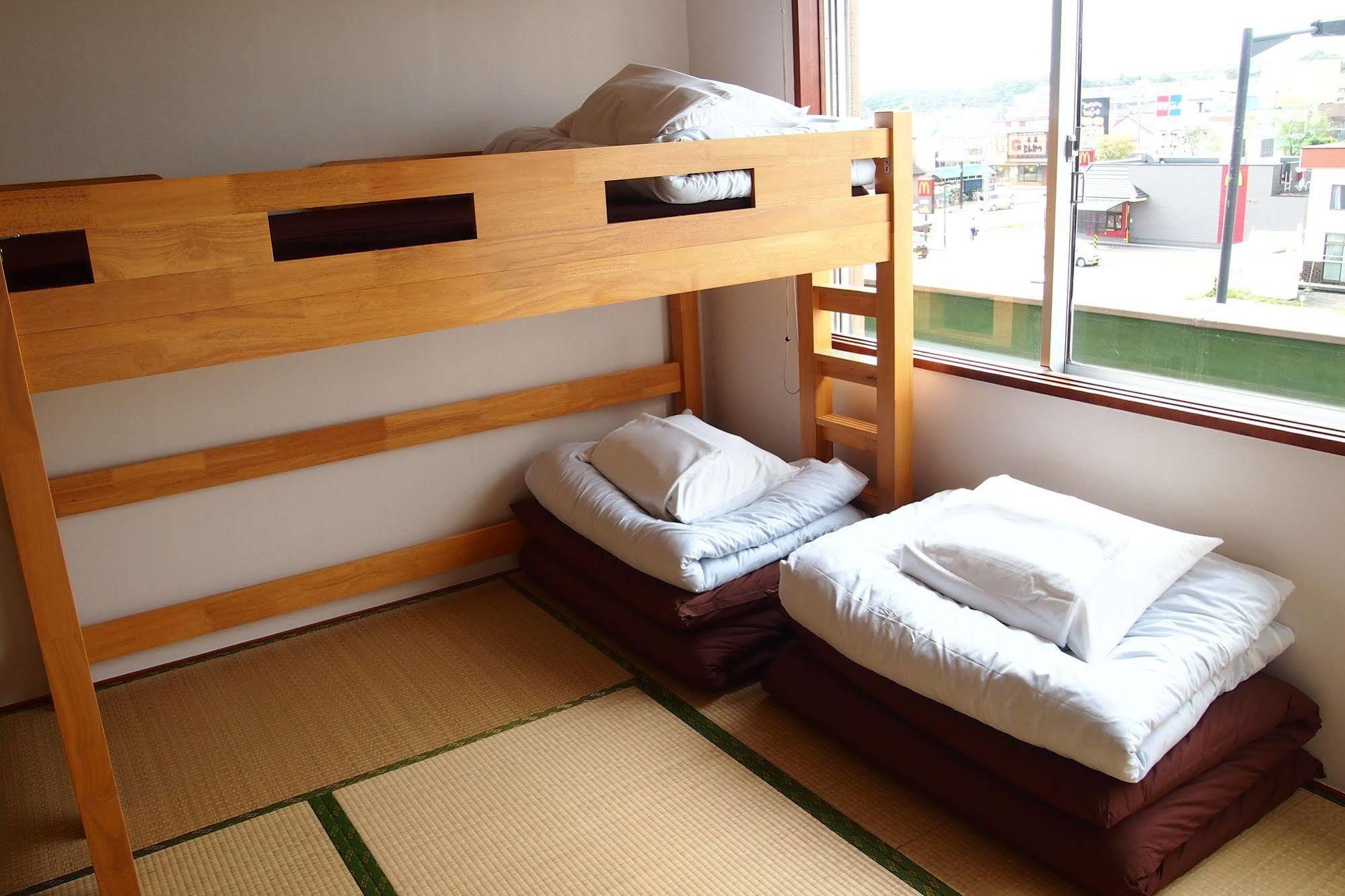 Khaosan Chitose Family Hostel מראה חיצוני תמונה