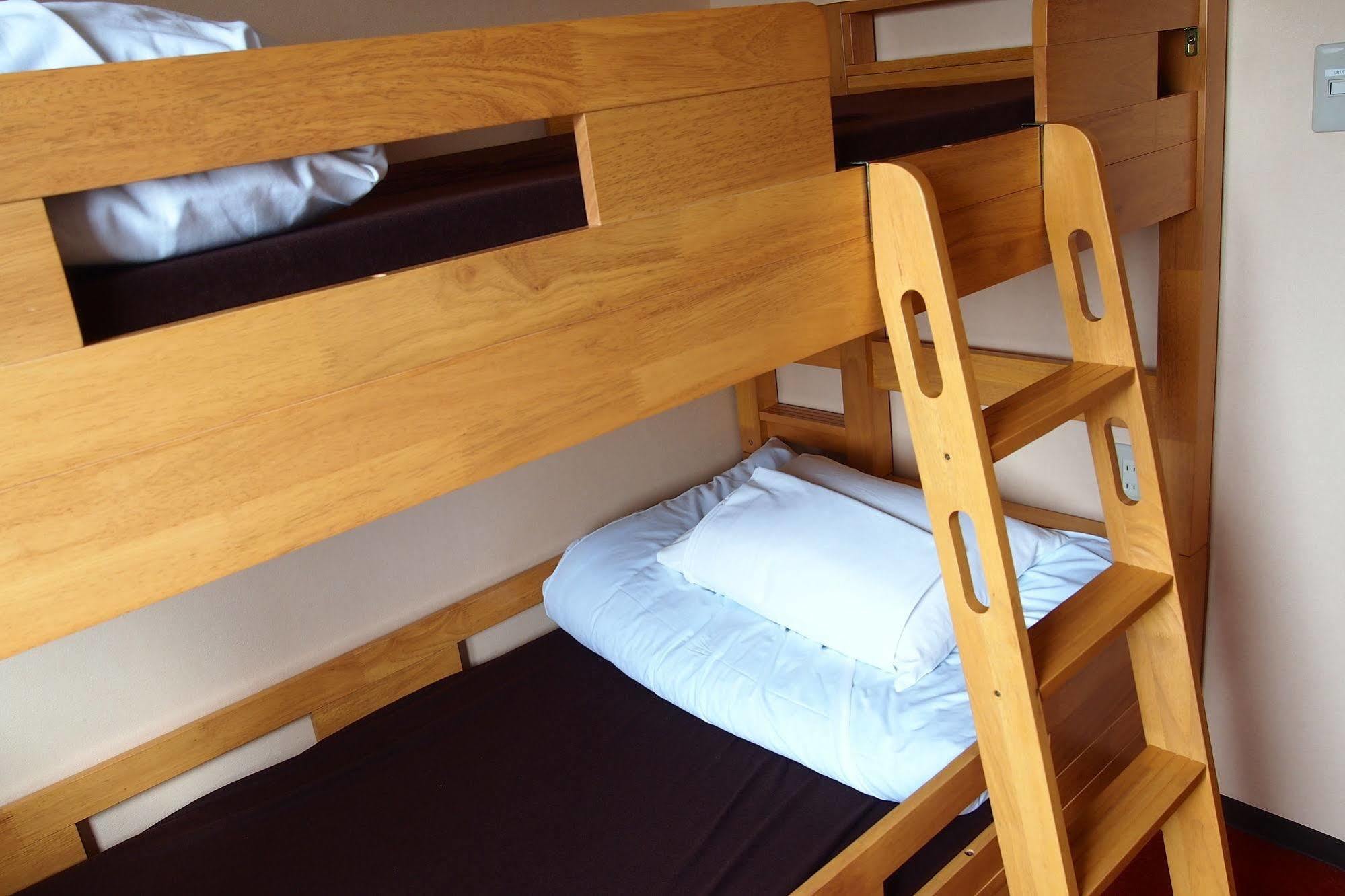 Khaosan Chitose Family Hostel מראה חיצוני תמונה
