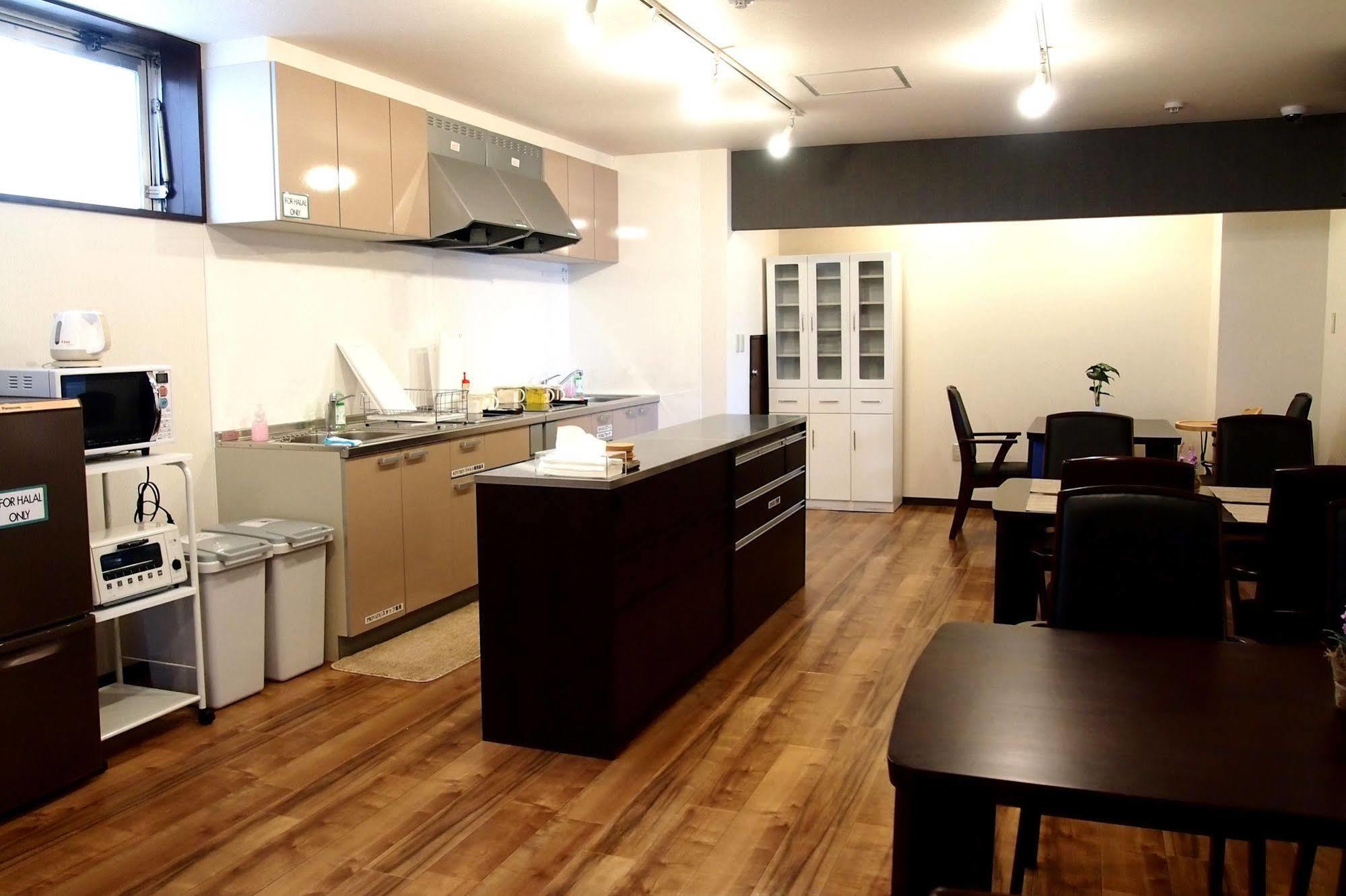 Khaosan Chitose Family Hostel מראה חיצוני תמונה